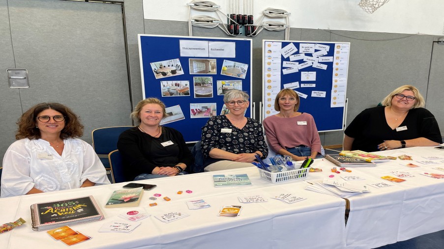 Infostand Therapiezentrum Eschweiler beim Tag der offenen Tür in der LVR-Klinik Düren
